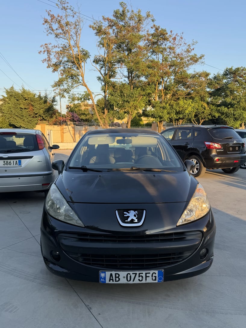 Rent a car in Tirana