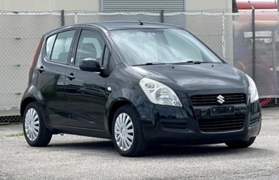 Alquila un coche en Tirana