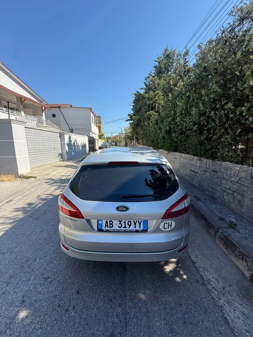Rent a car in Tirana