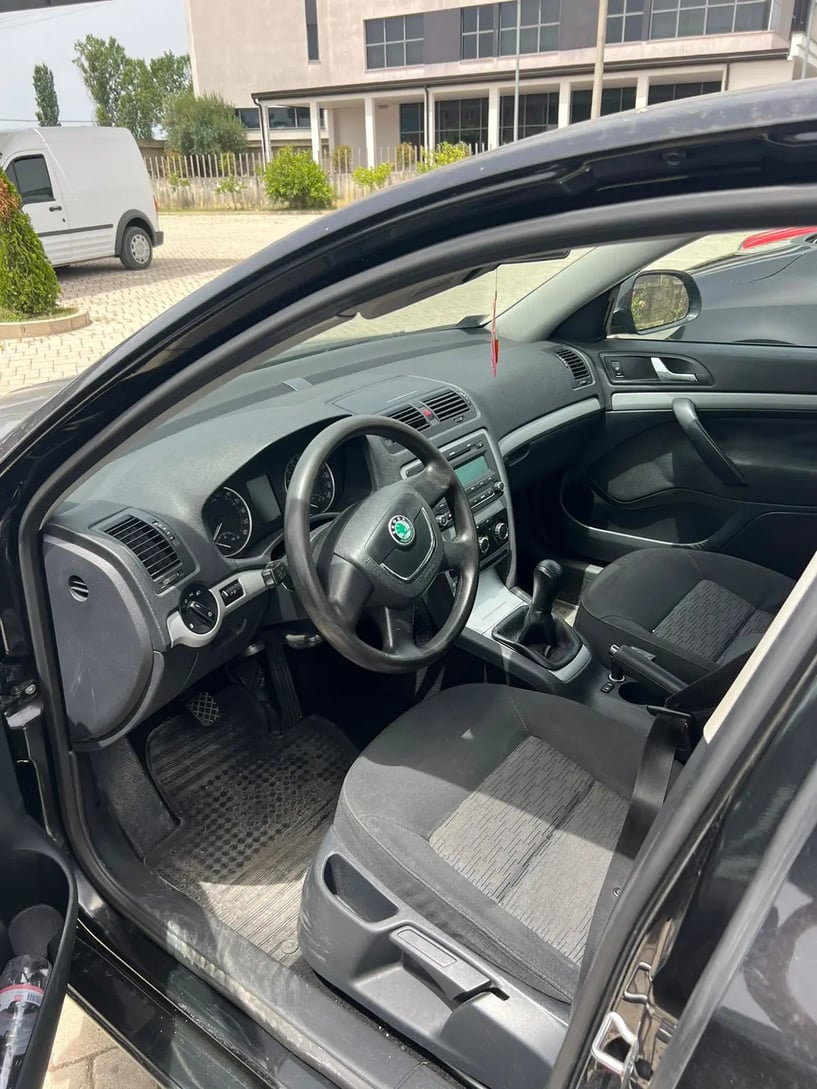 Rent a car in Tirana