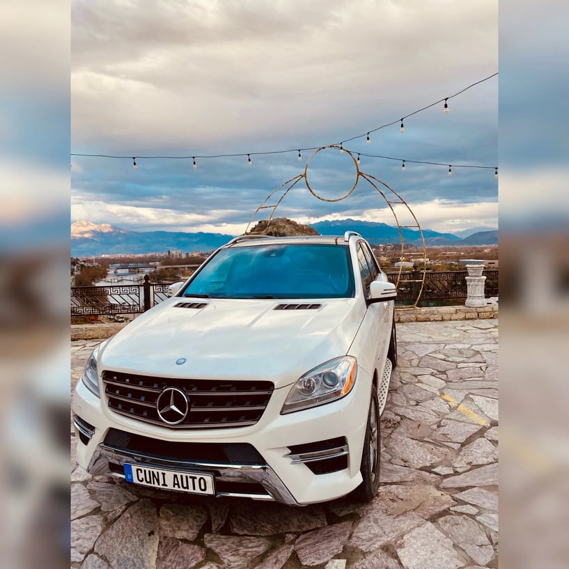 Louer une voiture à Shkodër