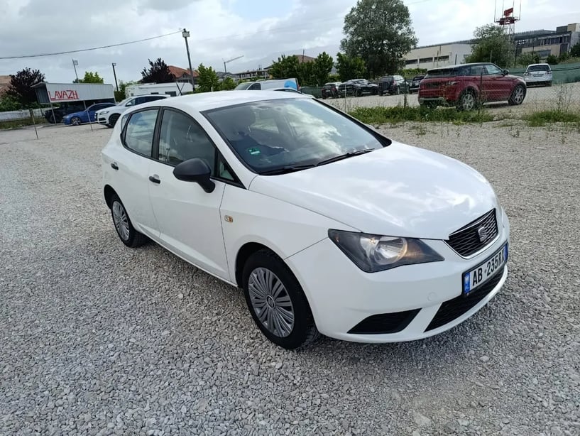 Rent a car in Tirana