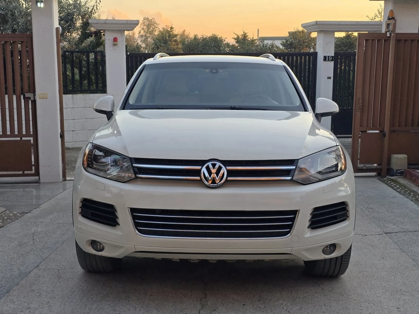 Rent a car in Tirana