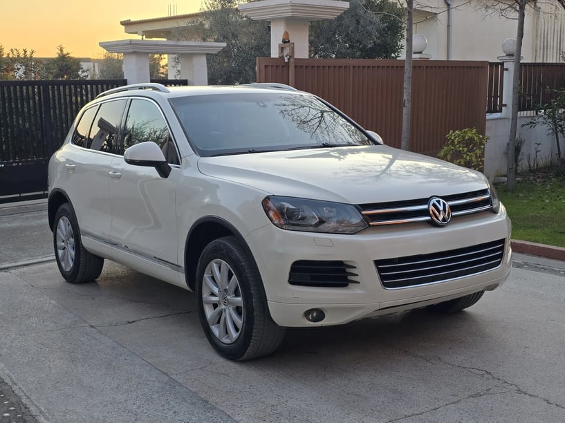 Rent a car in Tirana