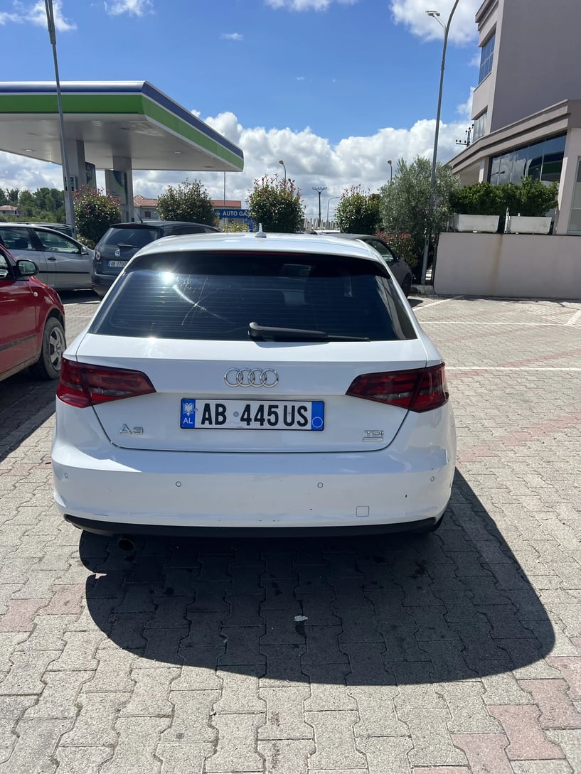 Auto mieten in Tirana
