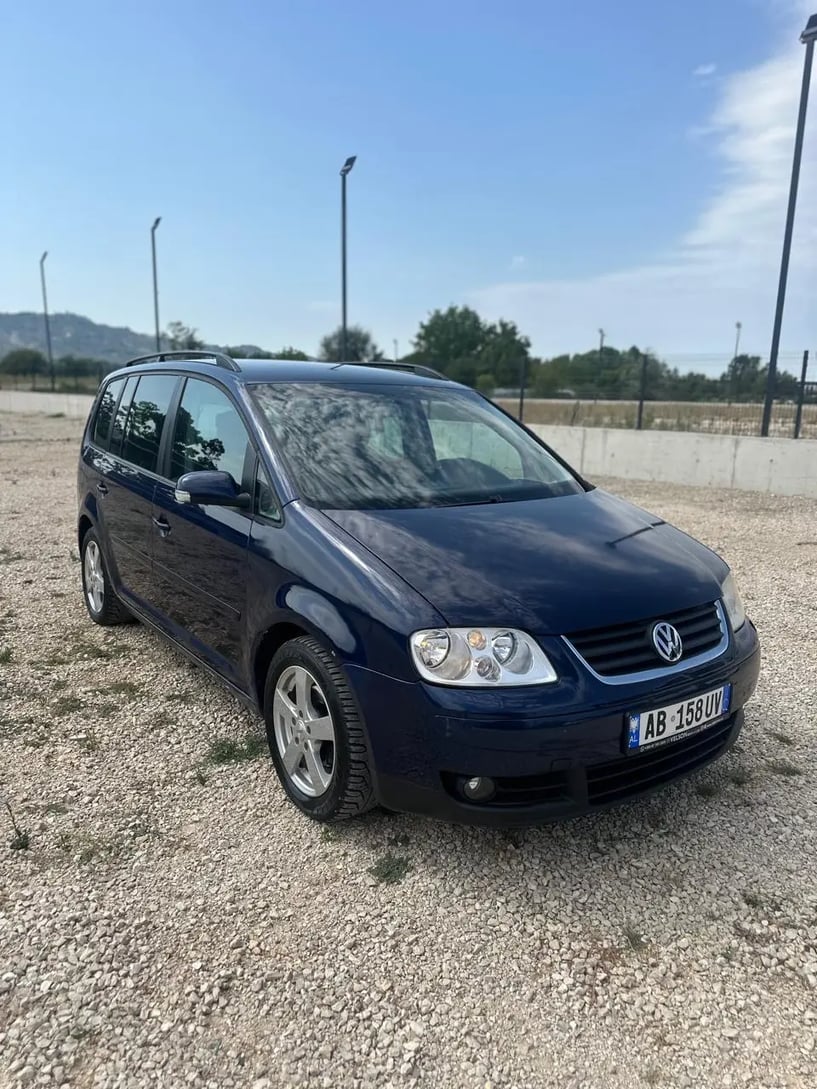 Rent a car in Tirana