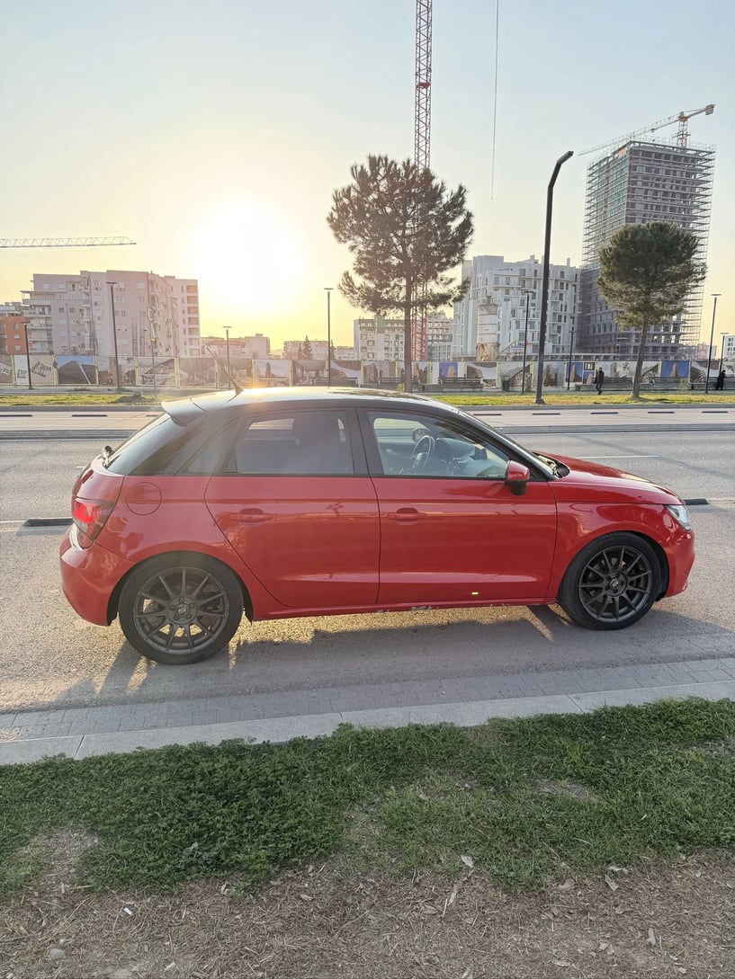 Louer une voiture à Tirana