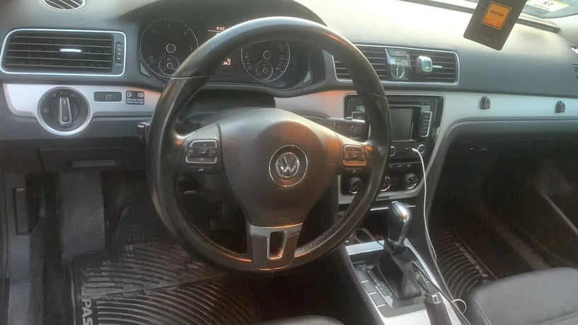 Noleggia un'auto a Tirana