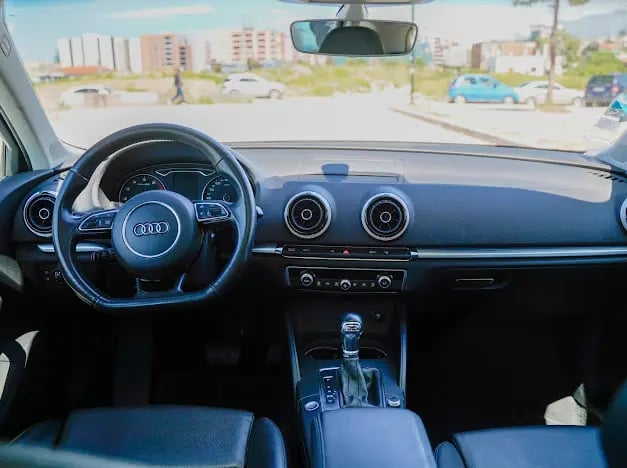 Rent a car in Tirana
