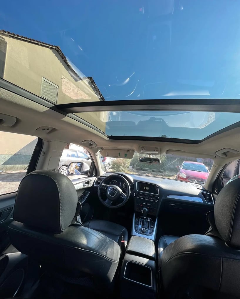 Louer une voiture à Tirana