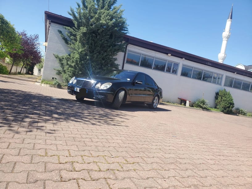 Auto mieten in Tirana