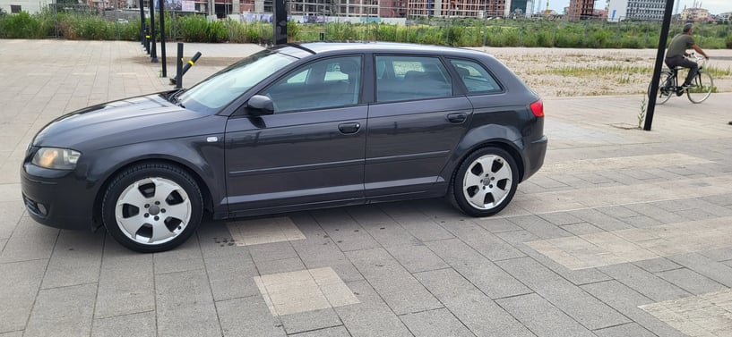 Rent a car in Tirana
