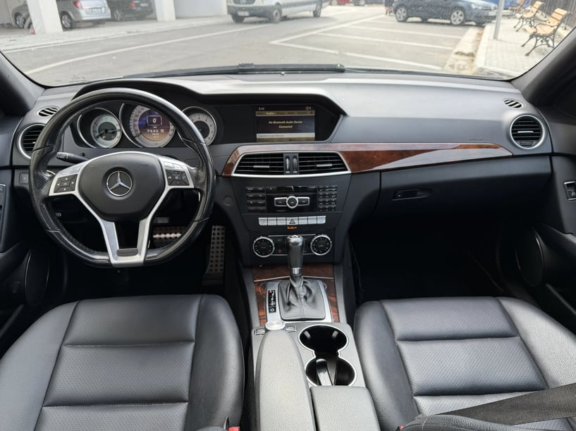 Rent a car in Tirana