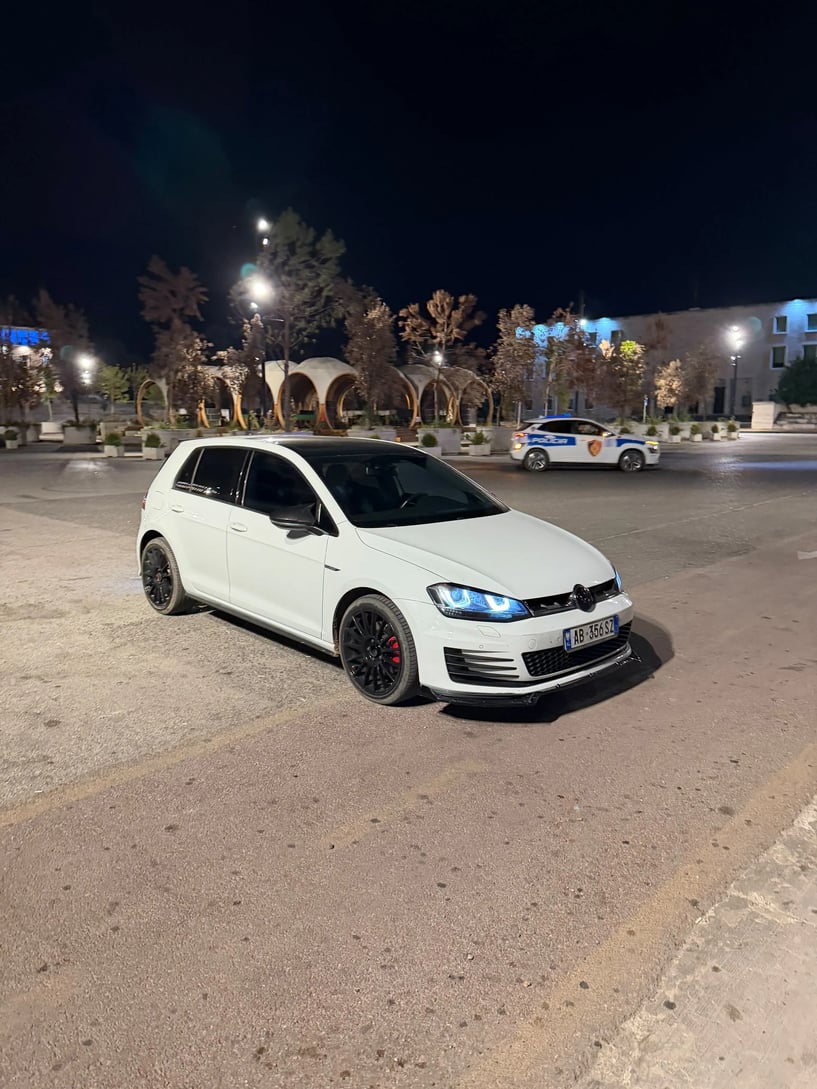 Auto mieten in Tirana