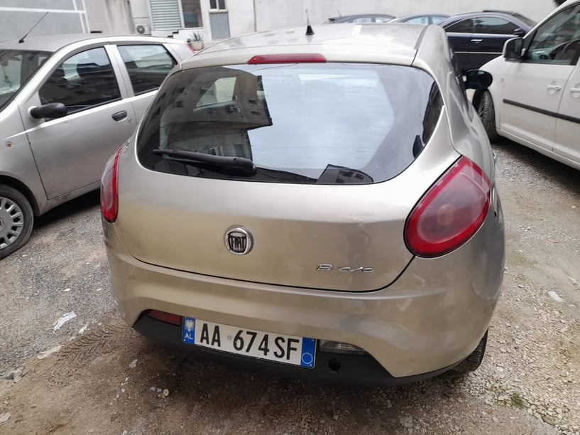 Rent a car in Tirana