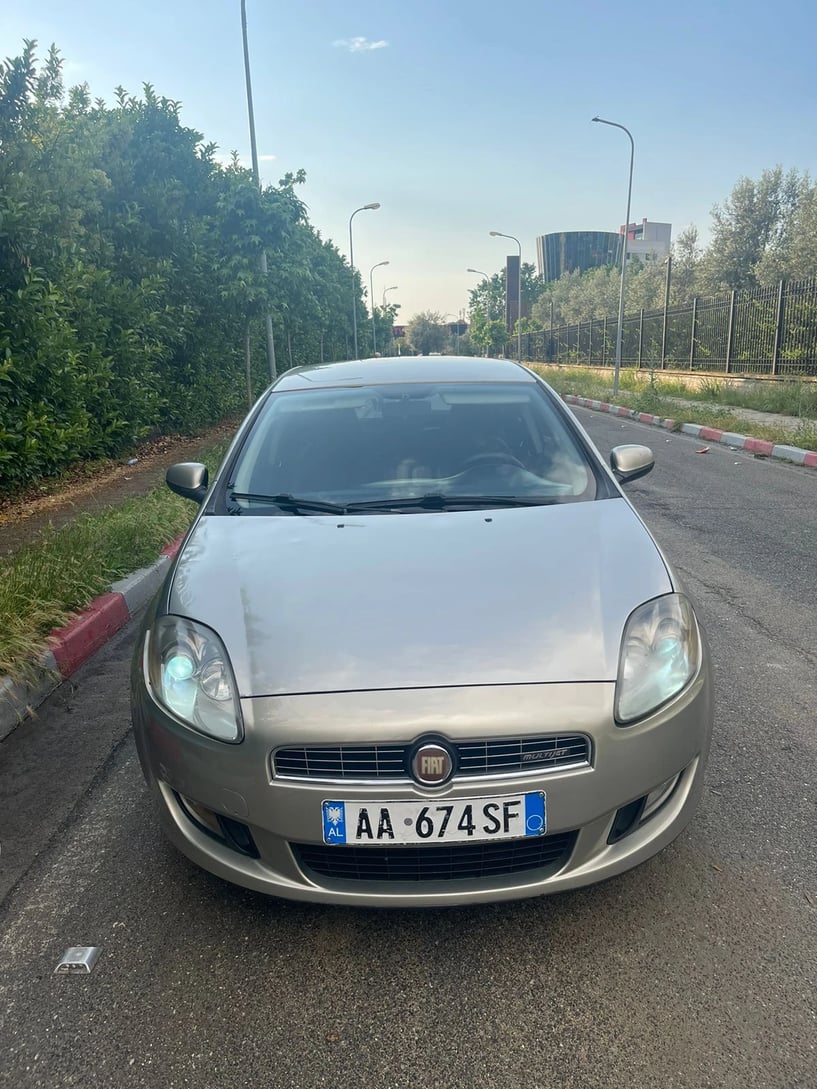 Rent a car in Tirana