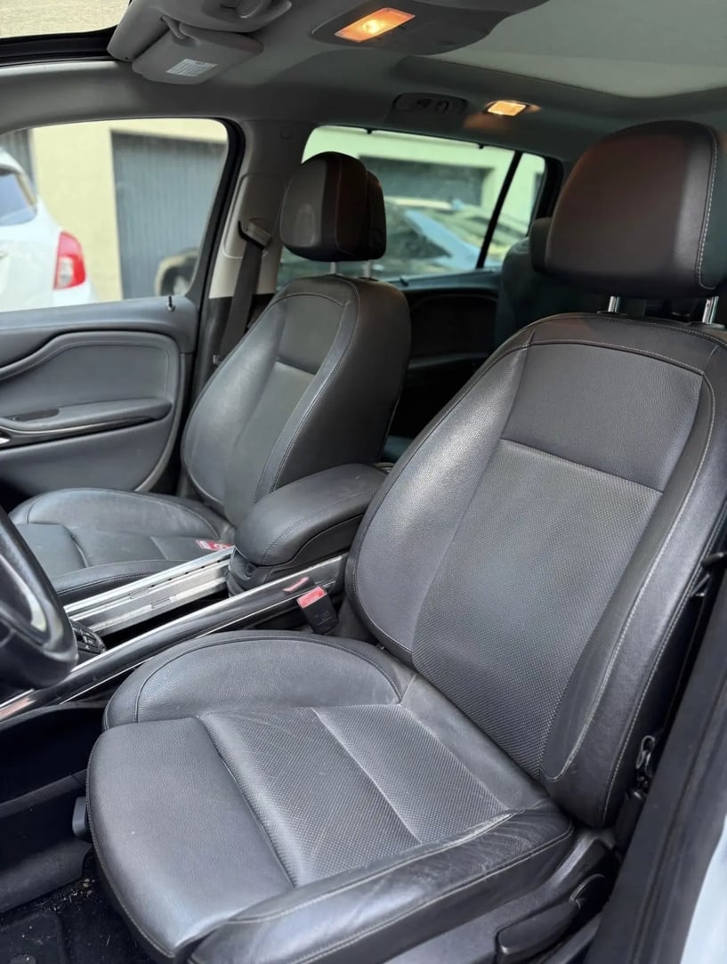 Rent a car in Tirana