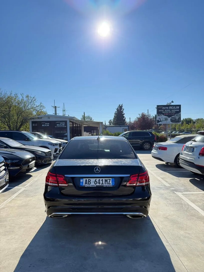 Rent a car in Durrës