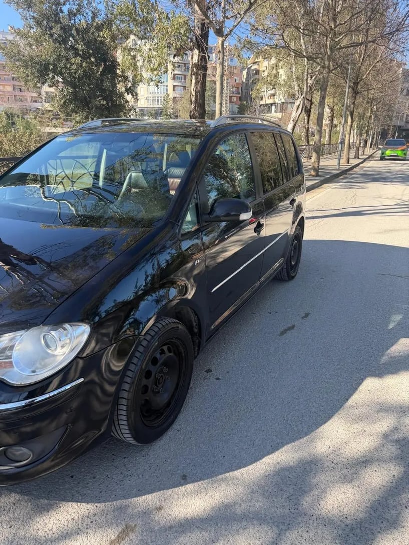 Rent a car in Tirana