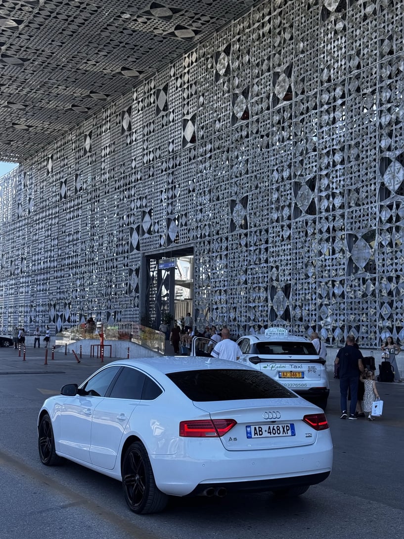 Rent a car in Tirana