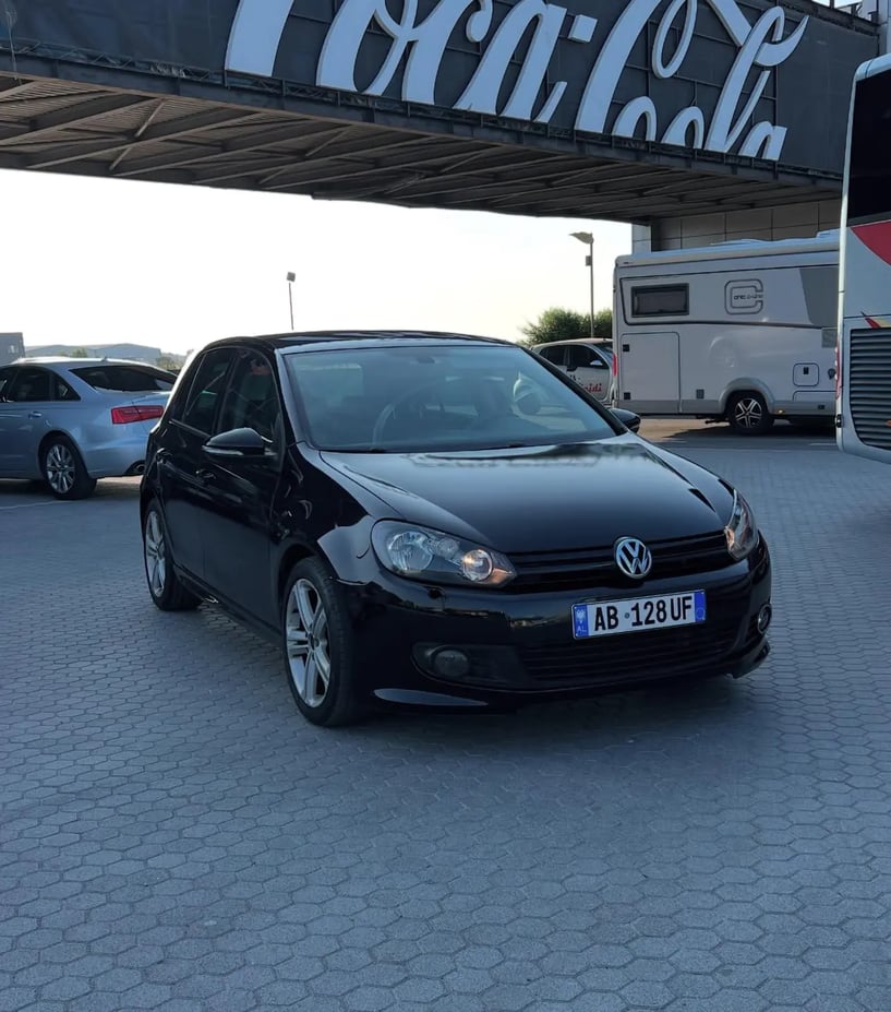 Louer une voiture à Tirana