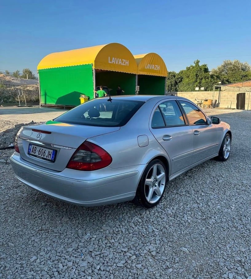 Rent a car in Vlorë