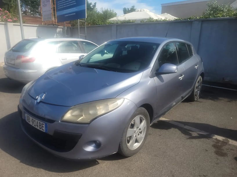 Rent a car in Durrës