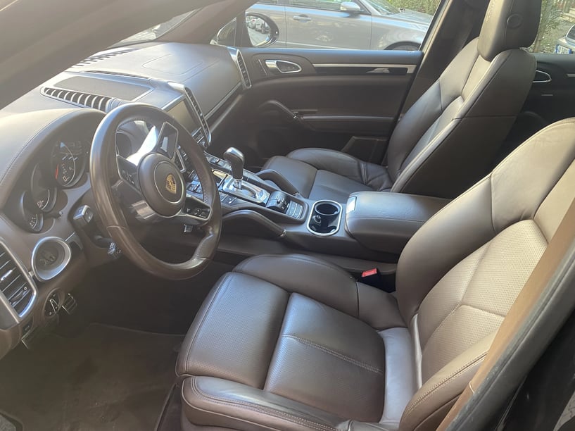 Louer une voiture à Tirana