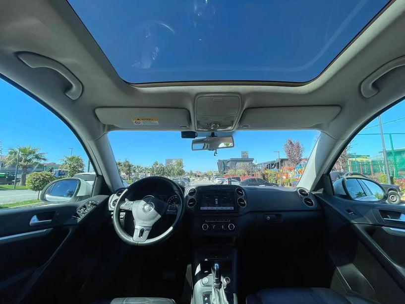 Noleggia un'auto a Tirana