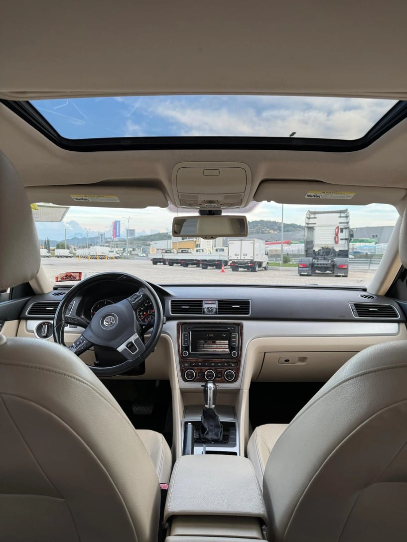 Rent a car in Tirana