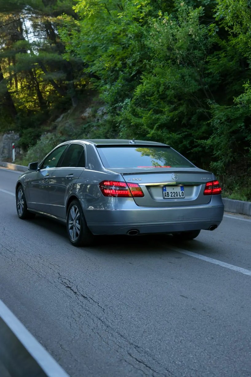 Rent a car in Tirana