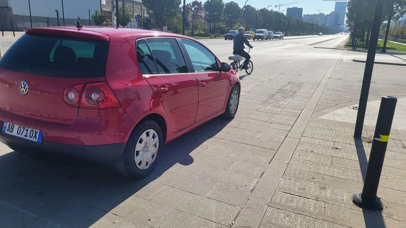 Rent a car in Tirana
