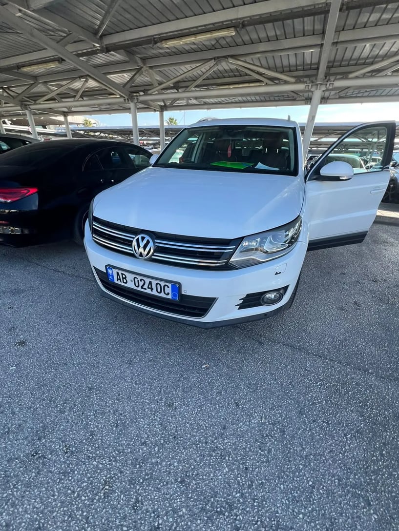 Auto mieten in Tirana