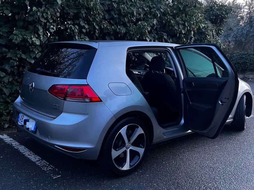 Louer une voiture à Tirana