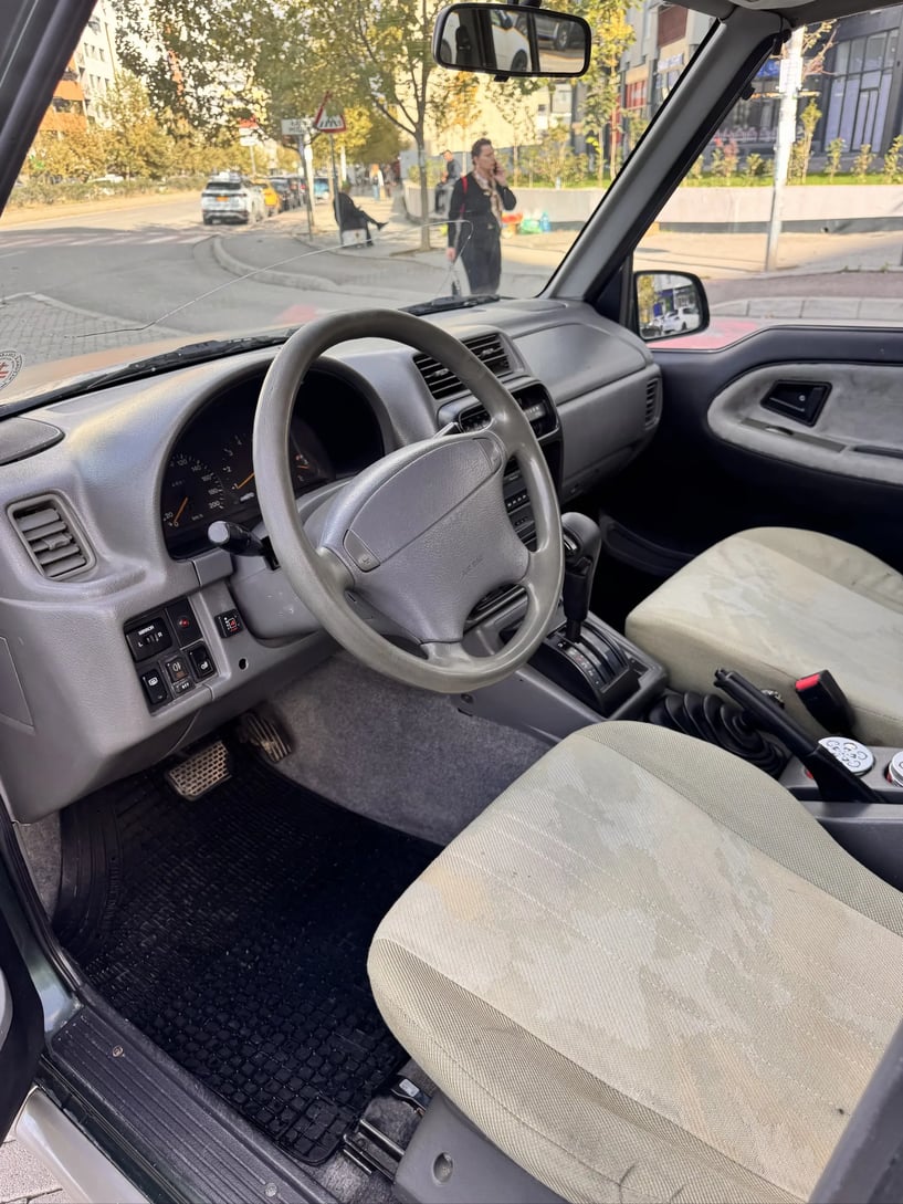 Rent a car in Tirana