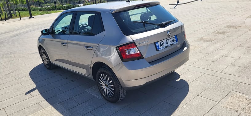 Rent a car in Tirana
