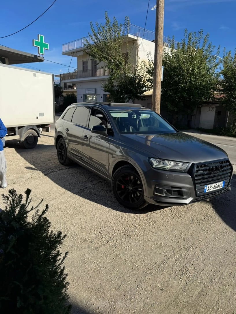 Wynajmij samochód w Vlorë