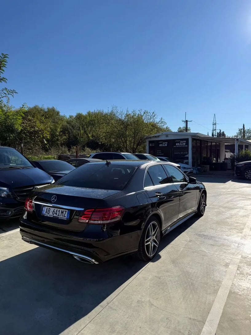 Rent a car in Durrës