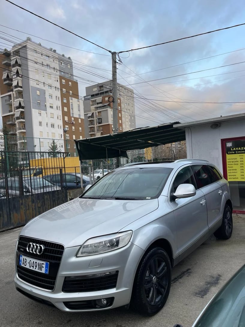 Auto mieten in Tirana