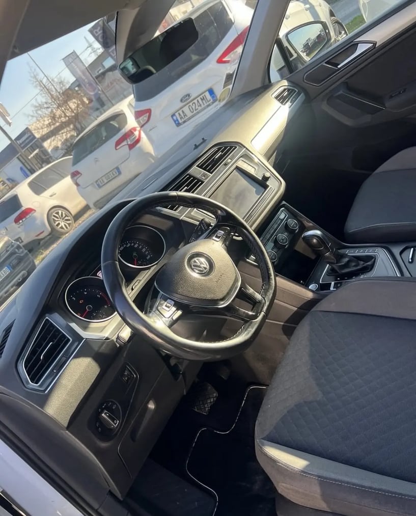 Rent a car in Tirana