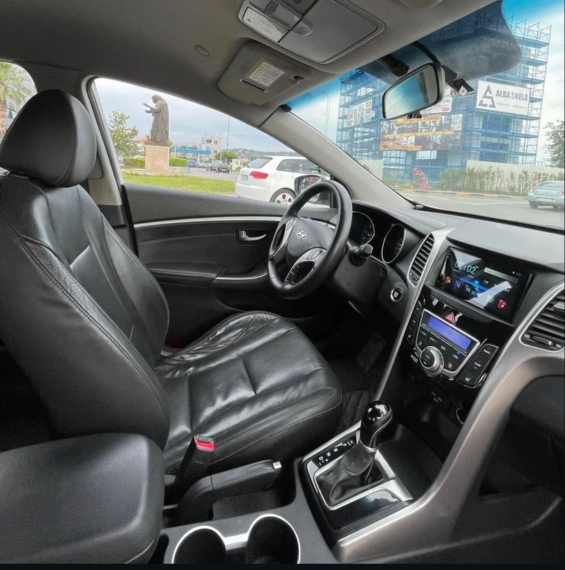 Rent a car in Tirana