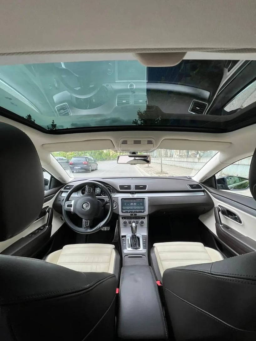 Rent a car in Tirana