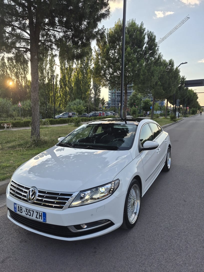 Rent a car in Tirana