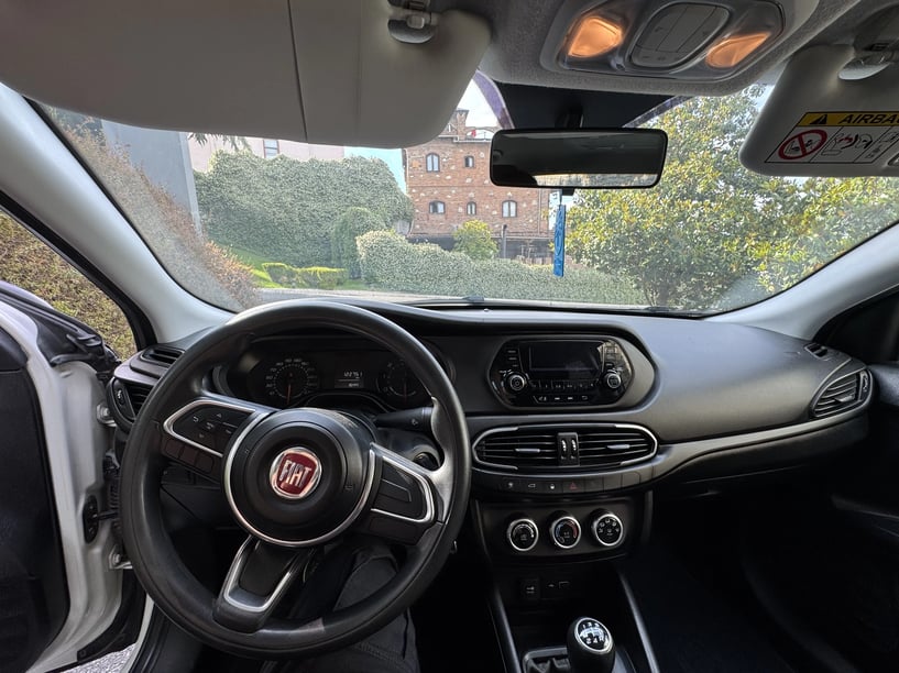 Rent a car in Tirana