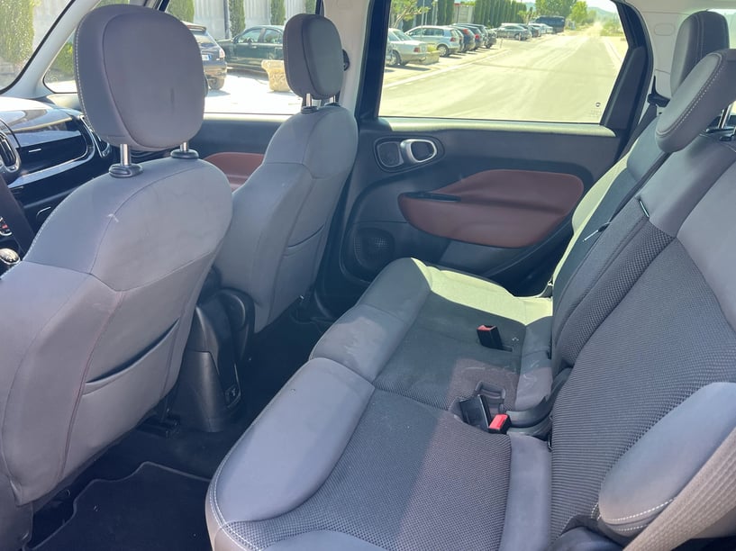 Rent a car in Durrës