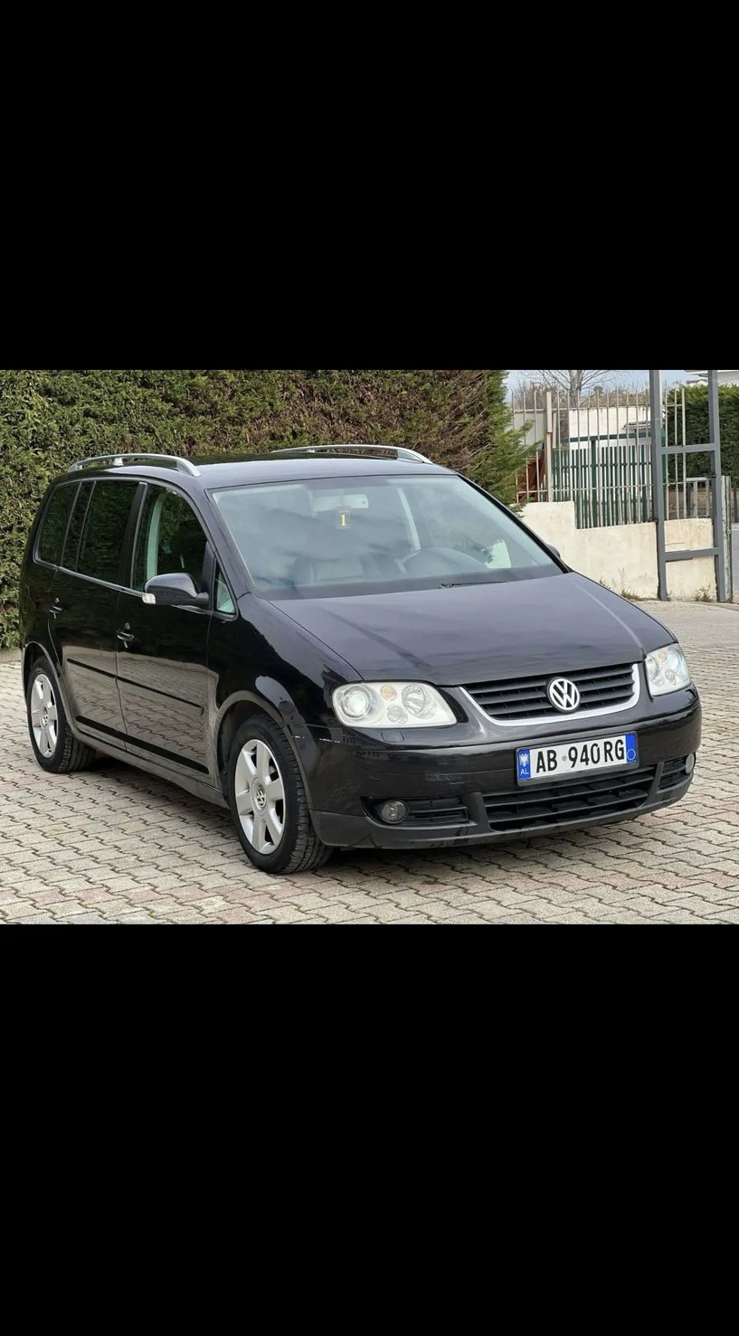 Louer une voiture à Sarandë