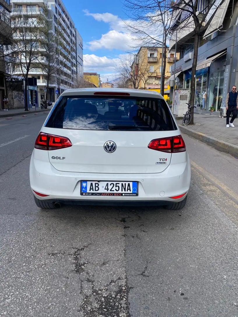 Auto mieten in Tirana