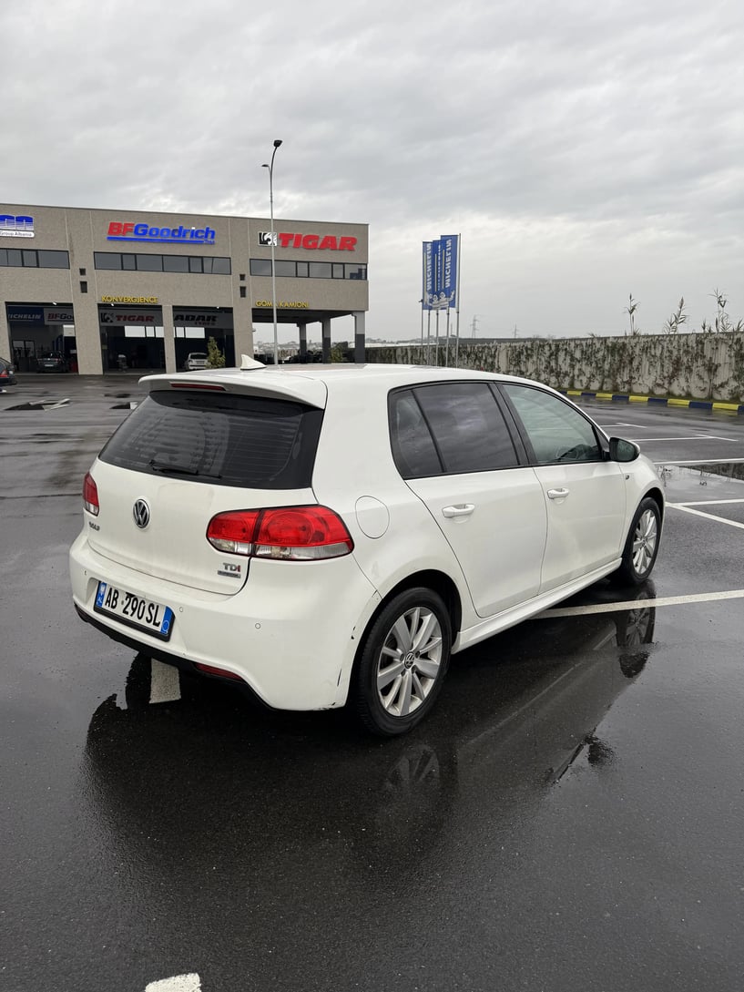 Louer une voiture à Durrës