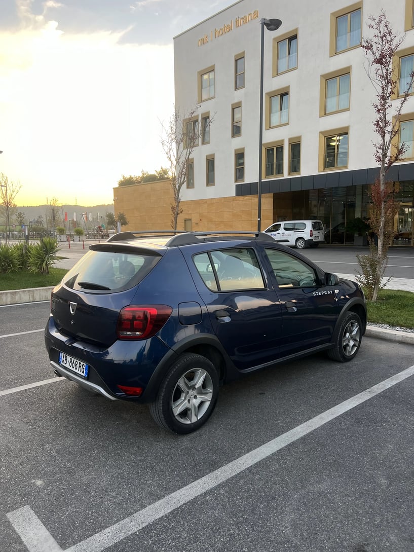 Auto mieten in Tirana