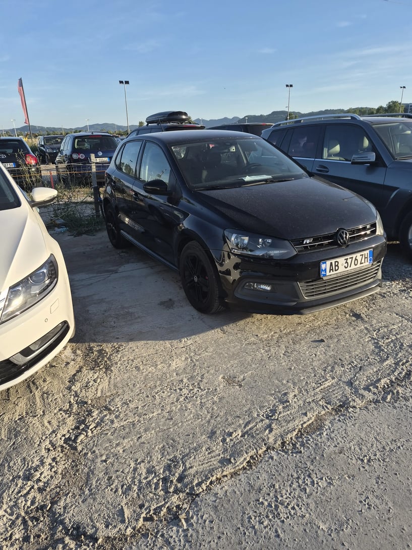 Rent a car in Tirana